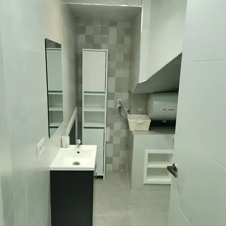 度假居 La Vina De 内尔哈